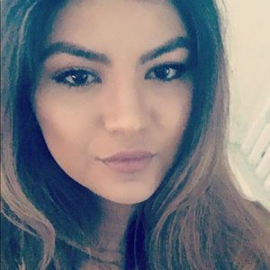 Meet your Posher, Fariha